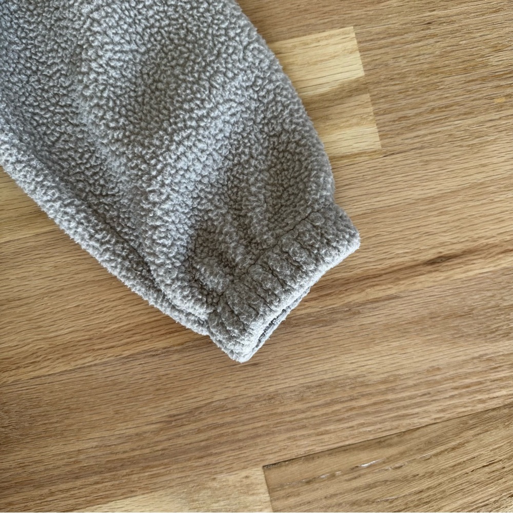 Vuori Light beige Sherpa Bomber Jacket - Picture 4 of 12